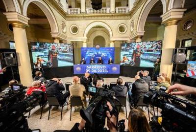 Veličanstveni spektakl s Red Bull Racing F1 bolidom